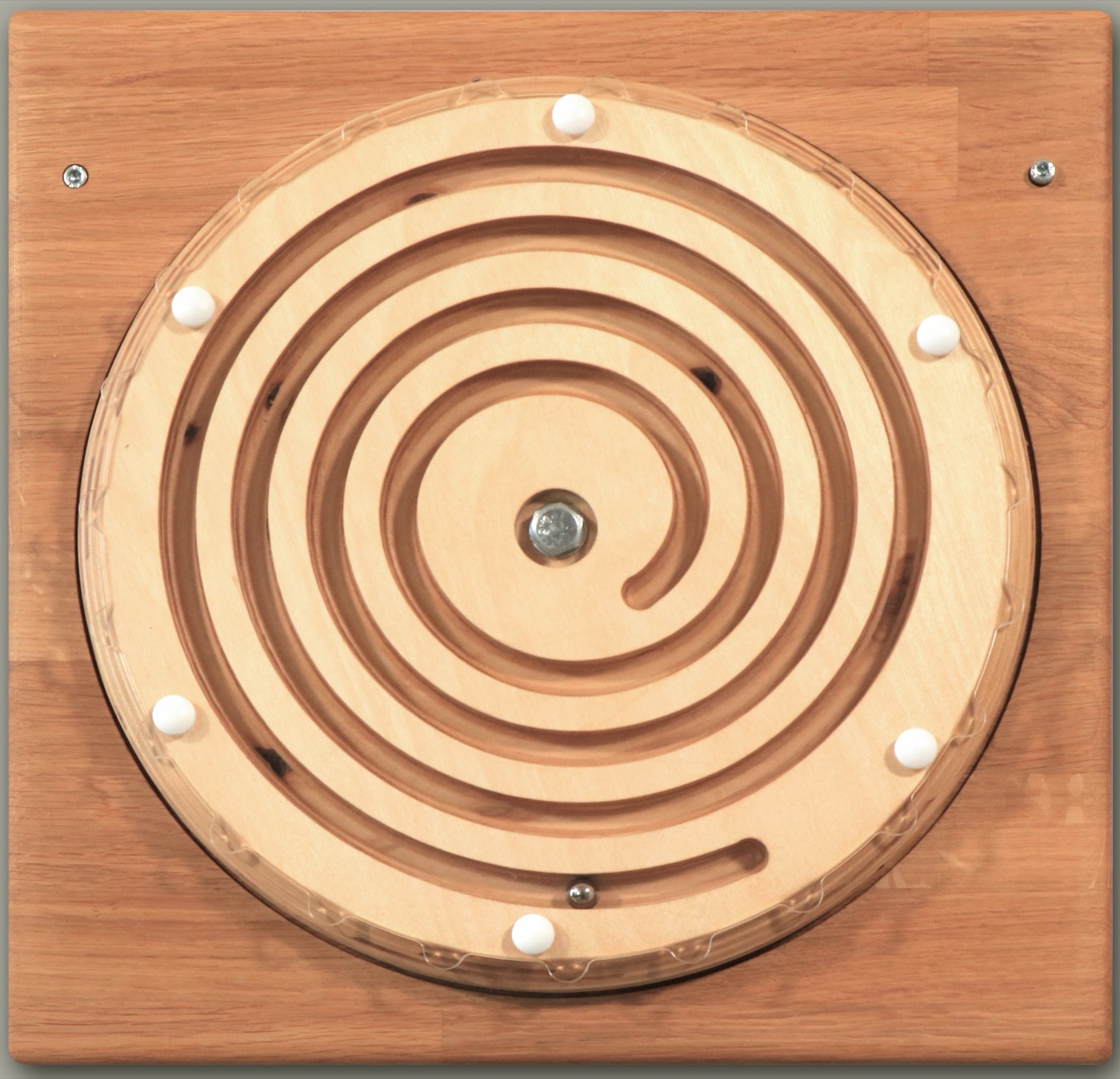 Disque spirale avec une bille